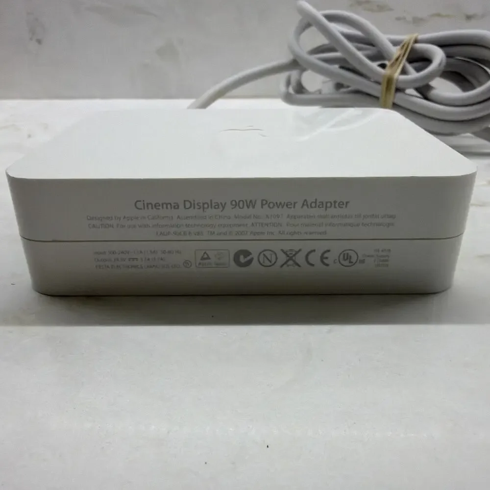 Original Apple A1082 23
